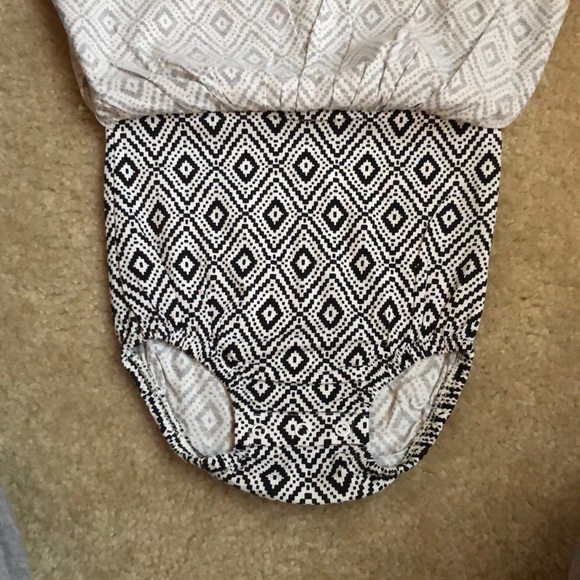 Carter’s Dress - Picture 4 of 4